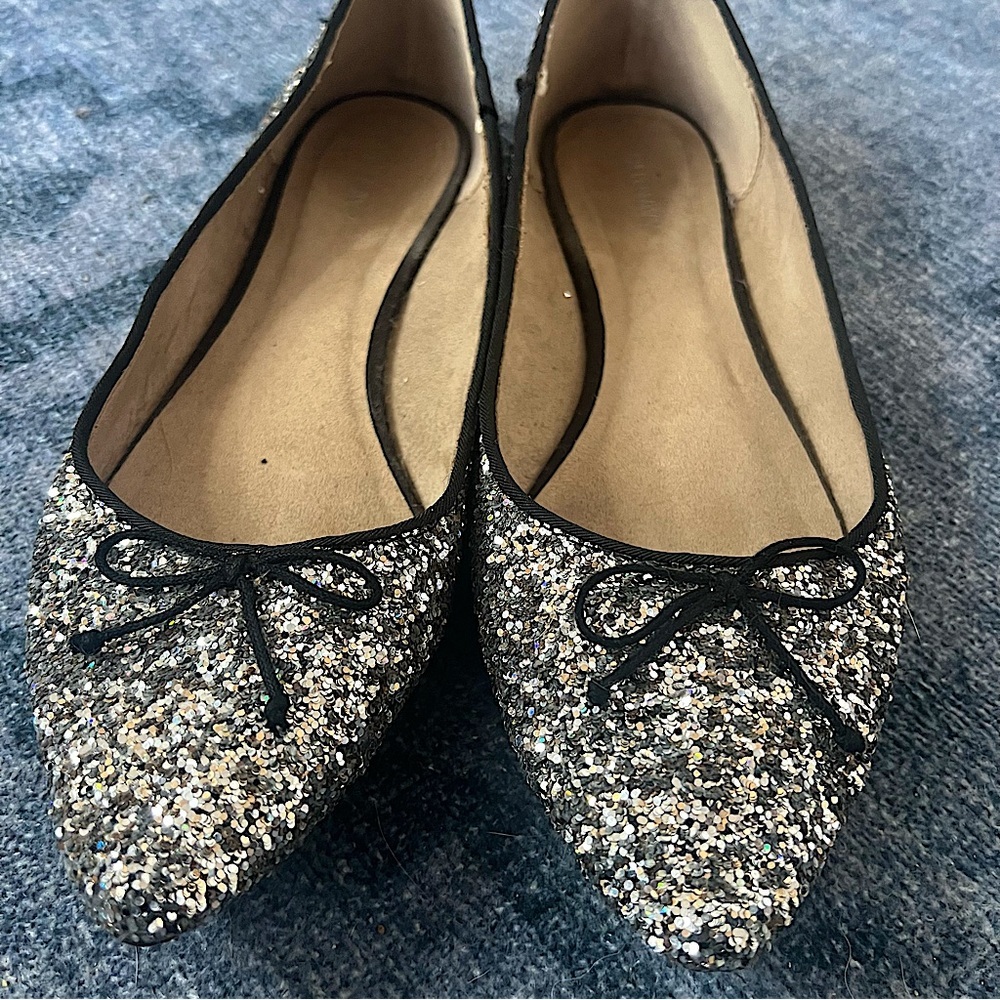 Old Navy Flat Shoes